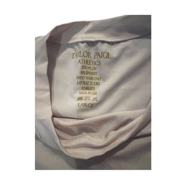 Taylor Paige Athletics Workout Crop Top - Picture 3 of 4